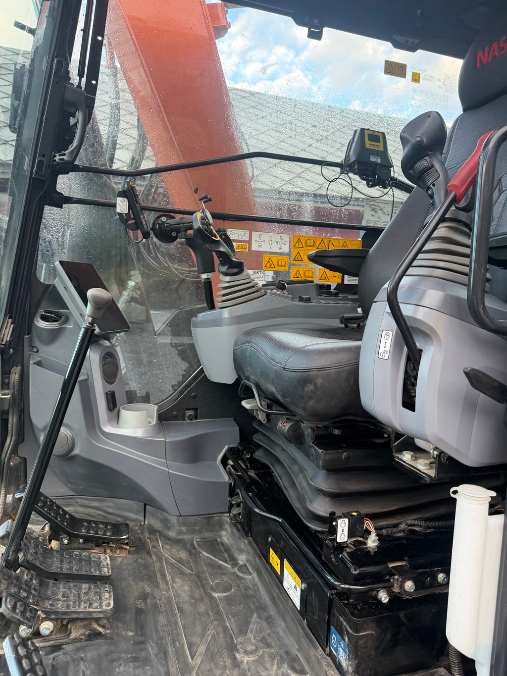 Pelle Hitachi ZX95-7