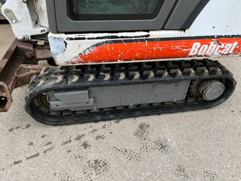 Mini Pelle Bobcat 320 1,6T + 3 godets