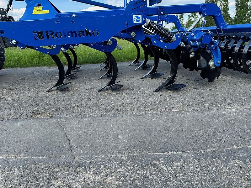 Cultivateur à dents multifonctionnel Rolmako U 436 Standard - 2,6 m