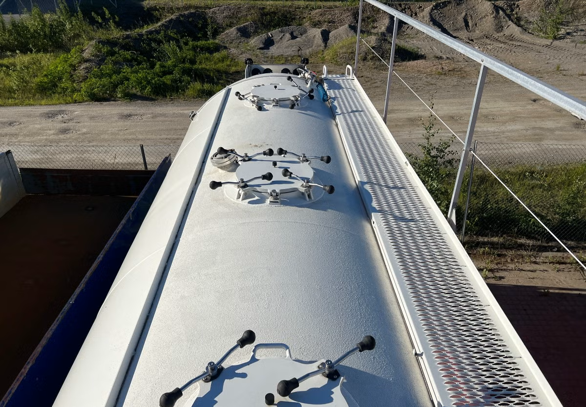 Semi-remorque vrac CMT41N 41 000 litres