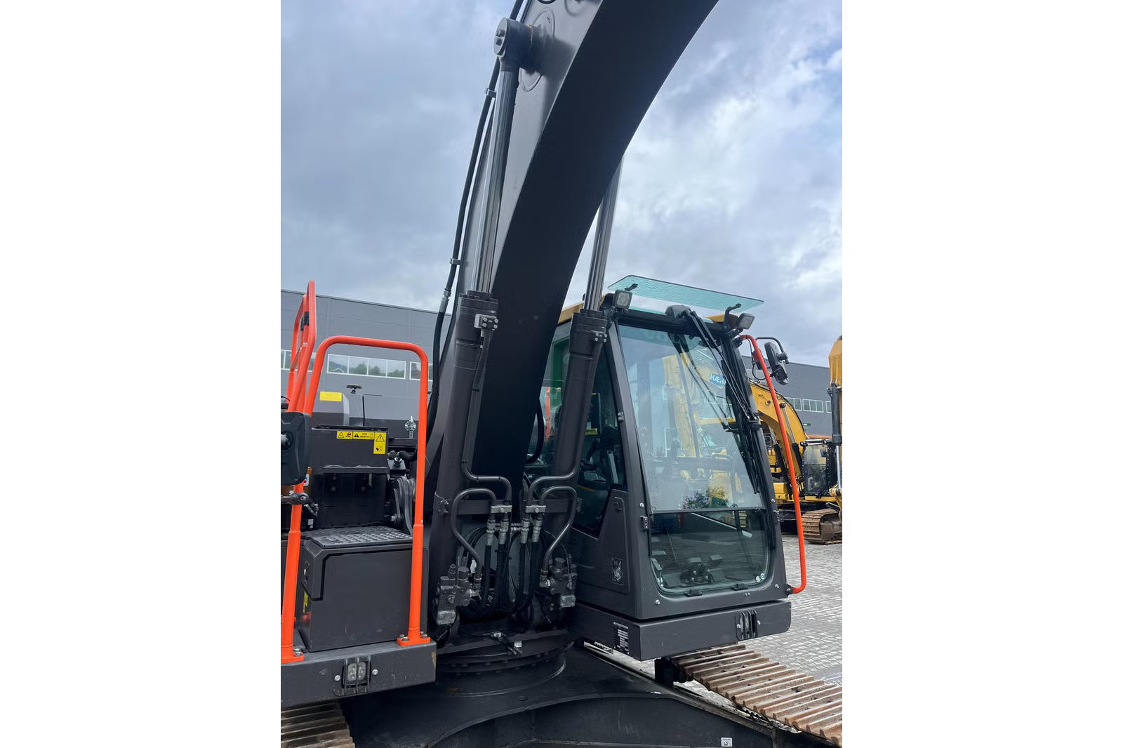 Pelle Volvo EC230 Electrique