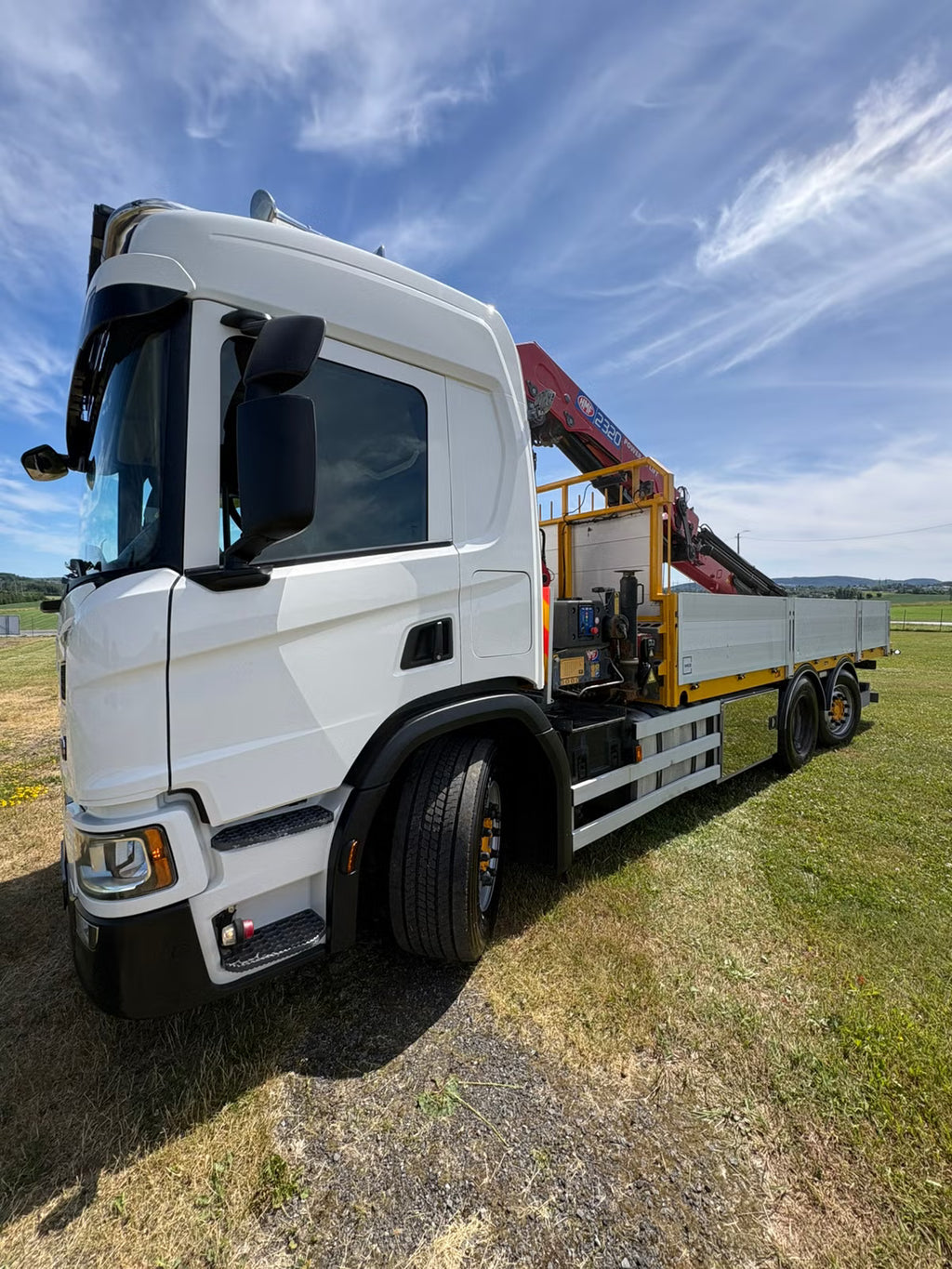 Camion Scania P360 2020 - Camion-grue 360 ch