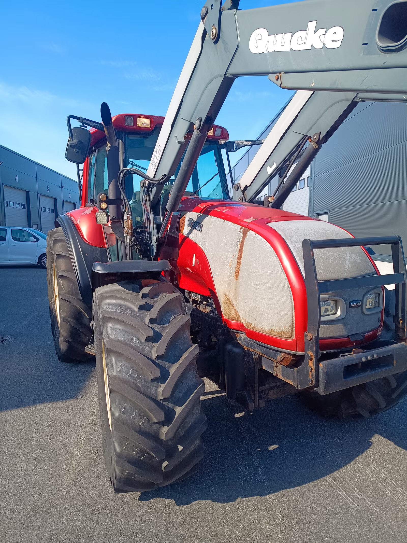 Tracteur Valtra T160