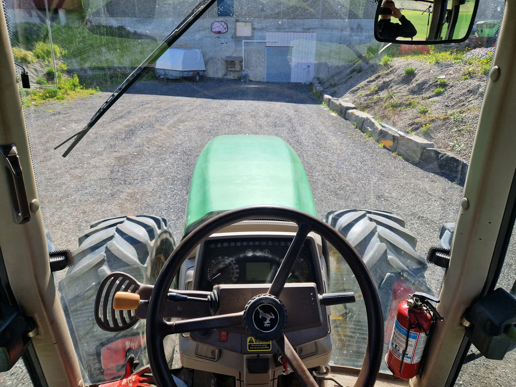 Tracteur John Deere 6820