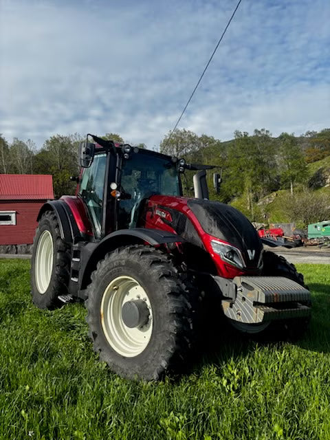 Tracteur Valtra T235
