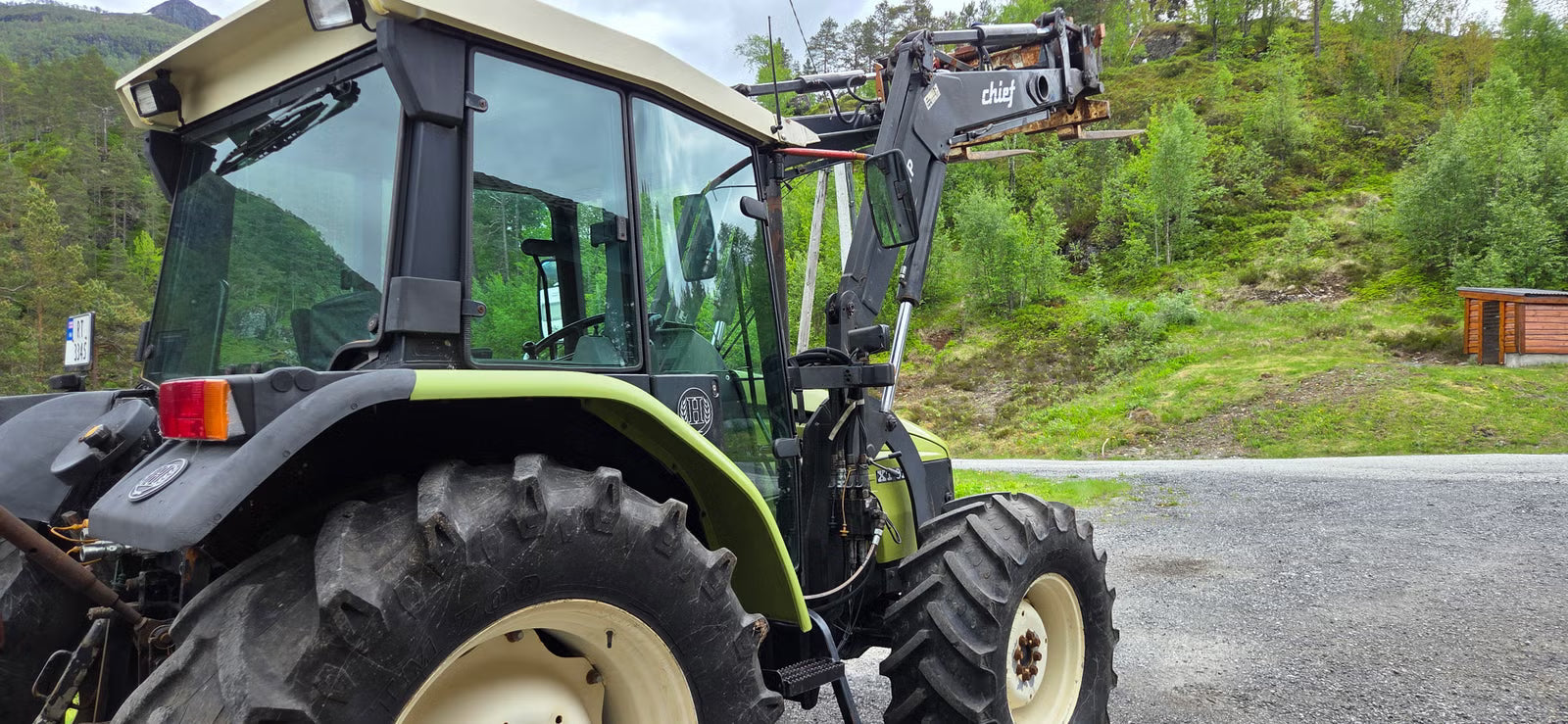 Tracteur Hurlimann XT 910.4
