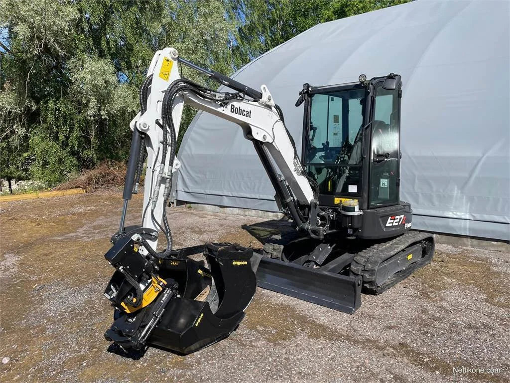 Mini Pelle Bobcat E27Z + Engcon + 4 godets