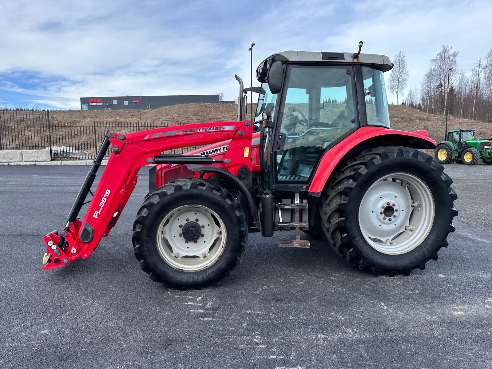 Tracteur Massey Ferguson 5455