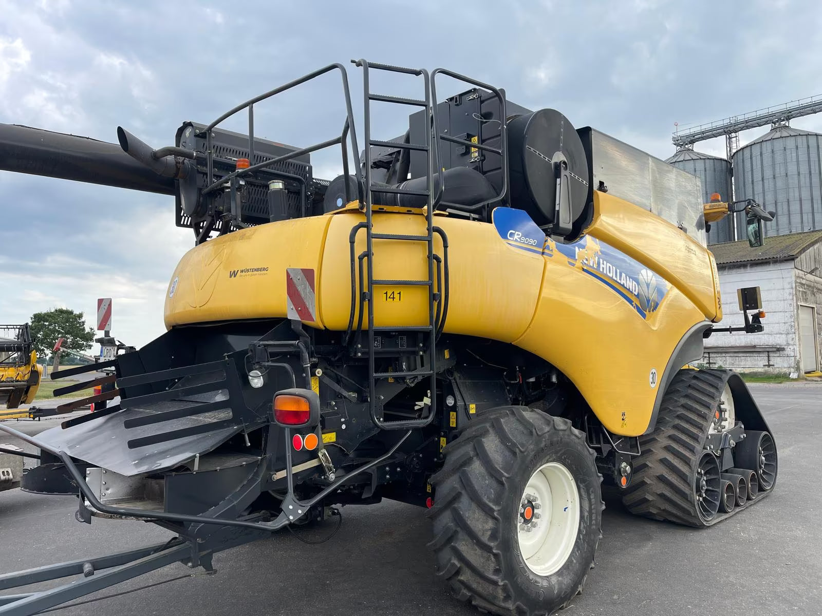 Moissonneuse Batteuse New Holland CR 9090 2013