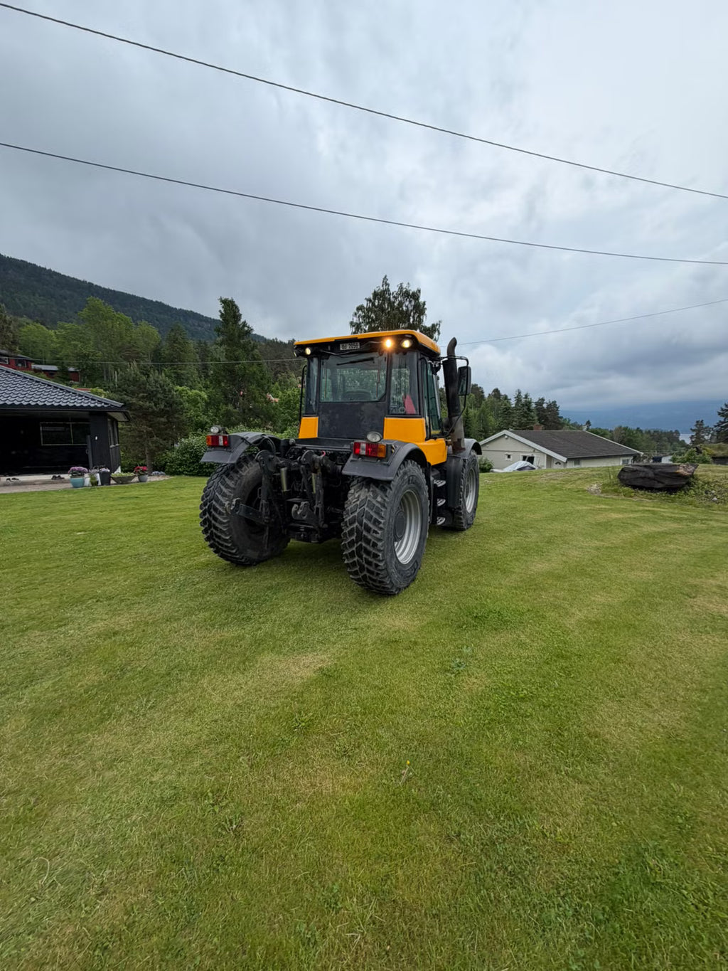 Tracteur JCB 3220