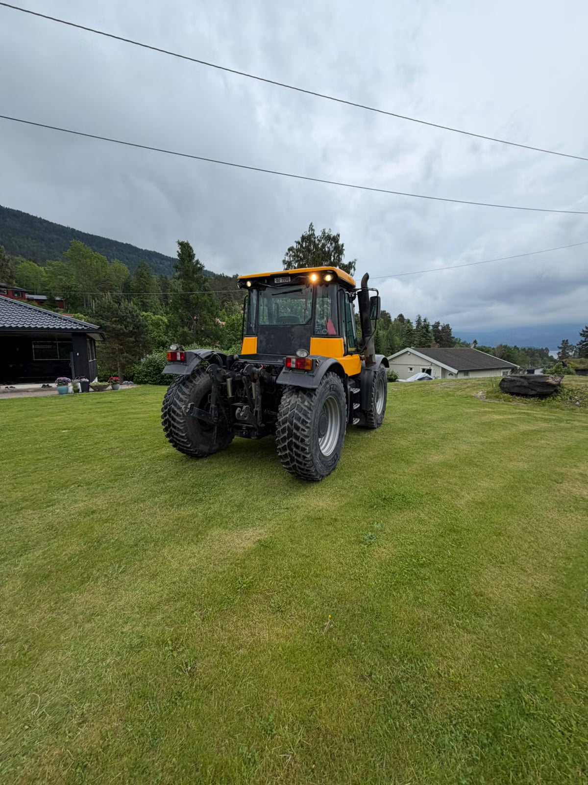 Tracteur JCB 3220