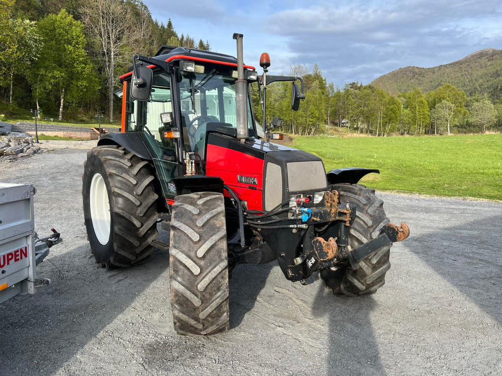 Tracteur Valtra A75-4