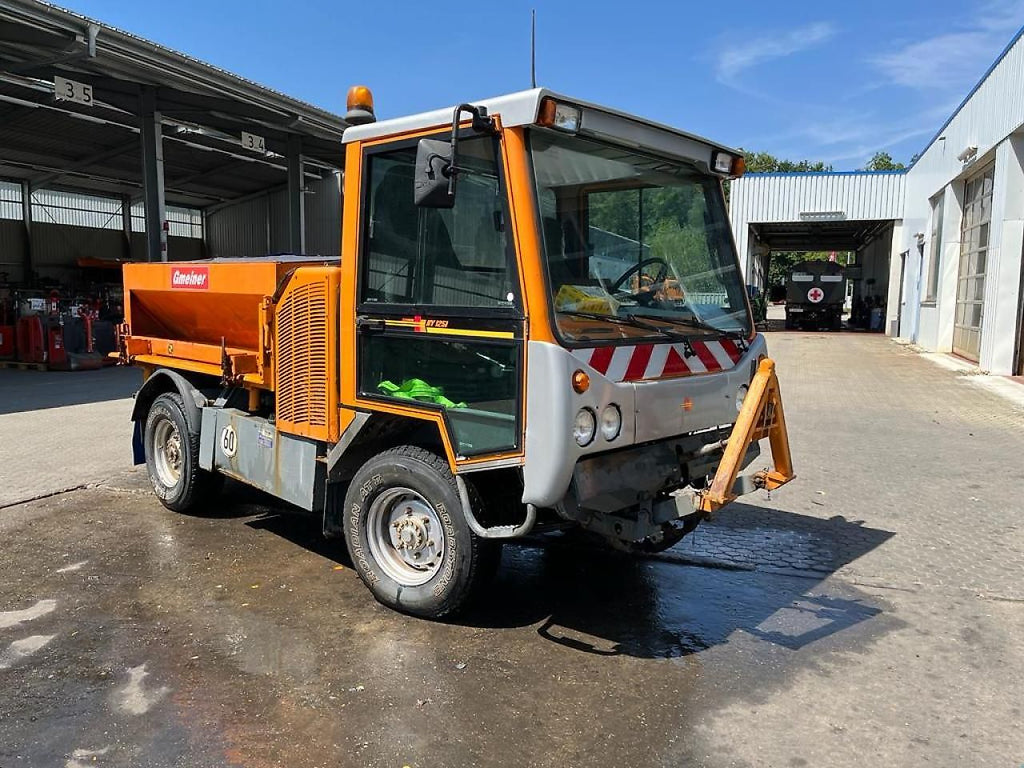 Tracteur Boki 1251 HY