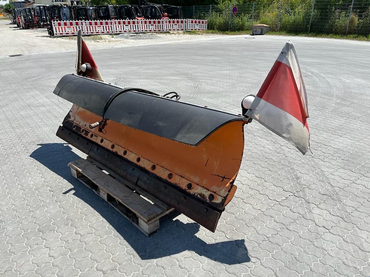 Tracteur Boki 1251 HY