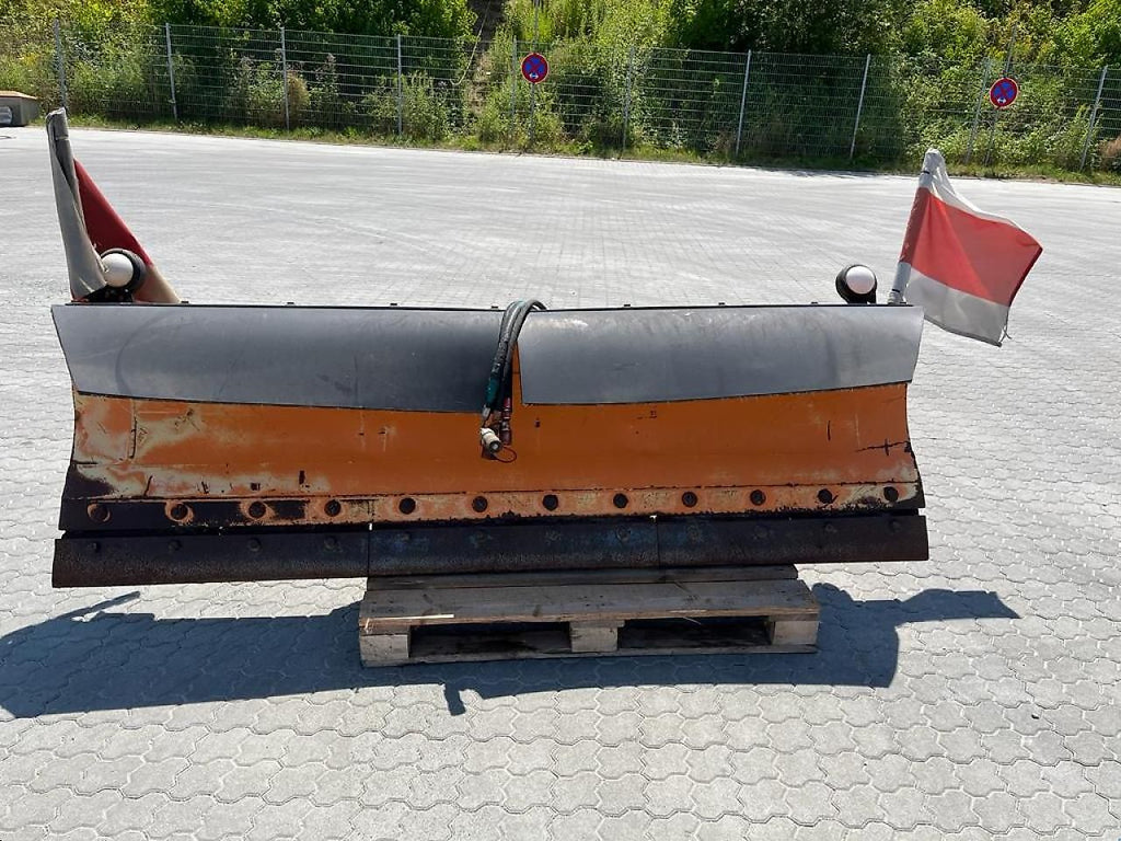 Tracteur Boki 1251 HY