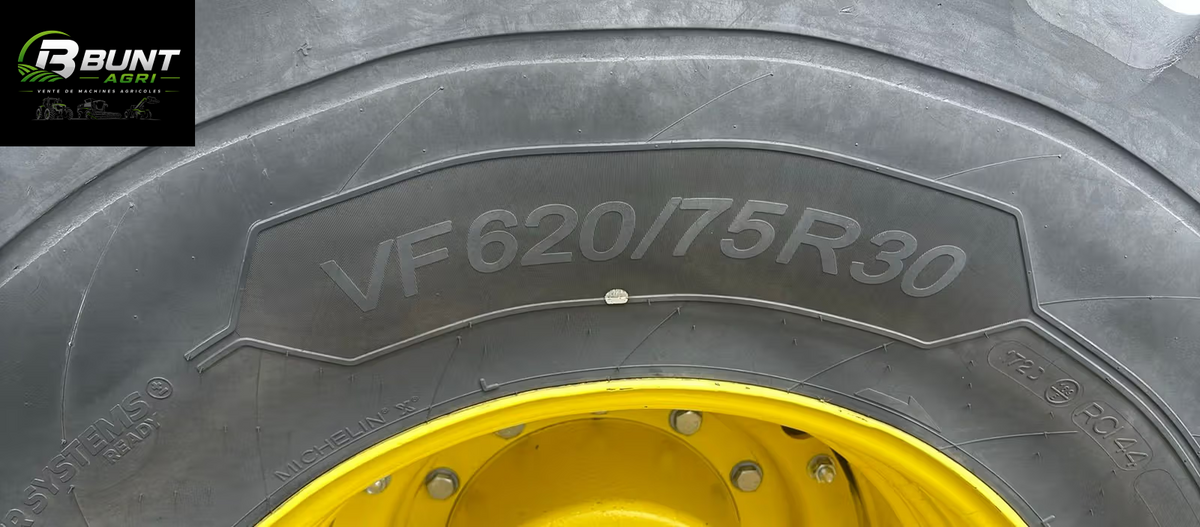 Trattore John Deere 7R 330 2023