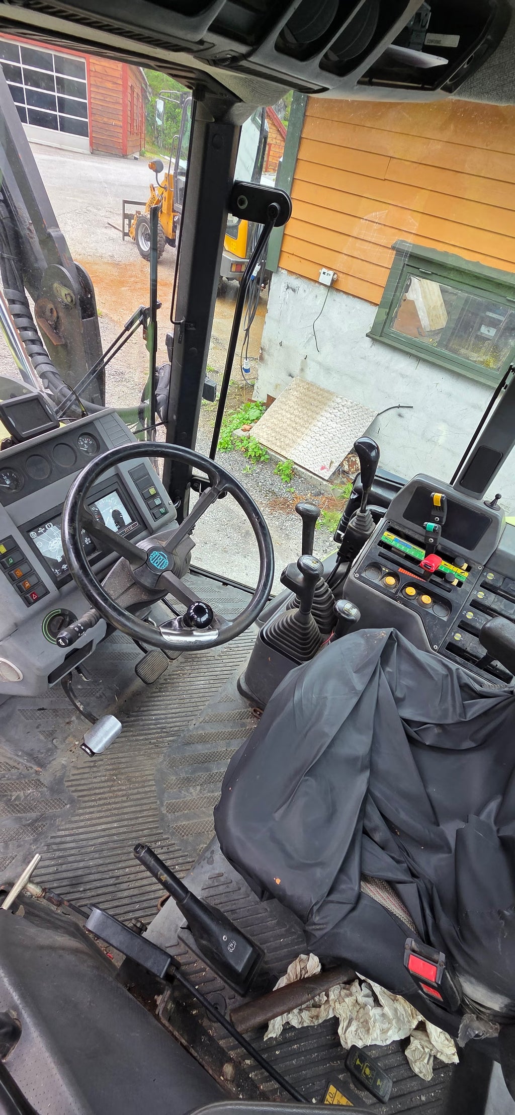 Tracteur Hurlimann XT 910.4