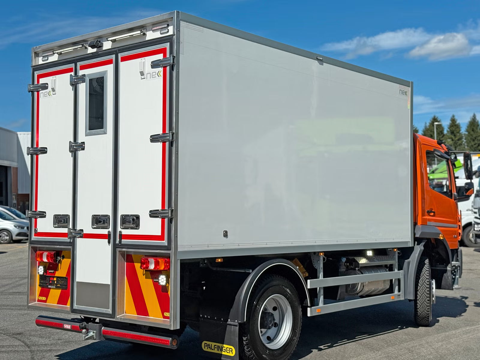 Camion Mercedes-Benz Atego 918AF 2024 - Camionnette 4x4 177 ch