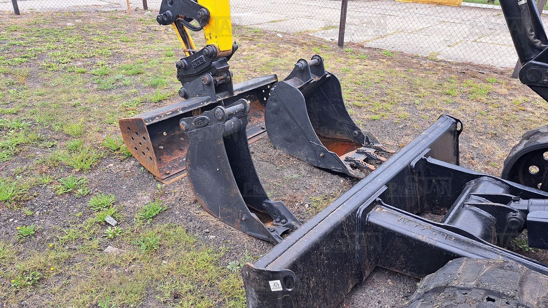 Pelle JCB 85Z-1 ECO 8,3T 2015