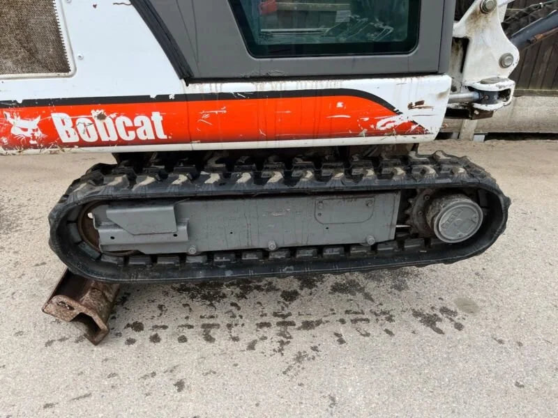 Mini Pelle Bobcat 320 1,6T + 3 godets