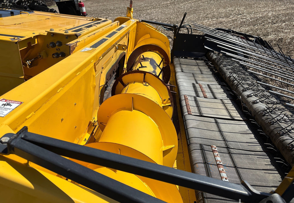 Moissonneuse-batteuse New Holland CR9080 4x4