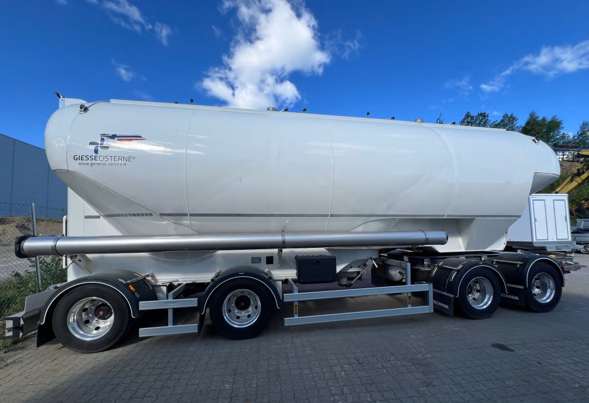 Semi-remorque vrac CMT41N 41 000 litres