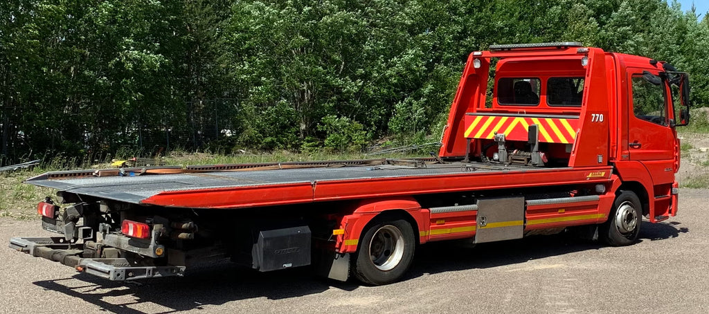 Camion Mercedes-Benz Atego 1224 2017 - Dépanneuse 238 ch