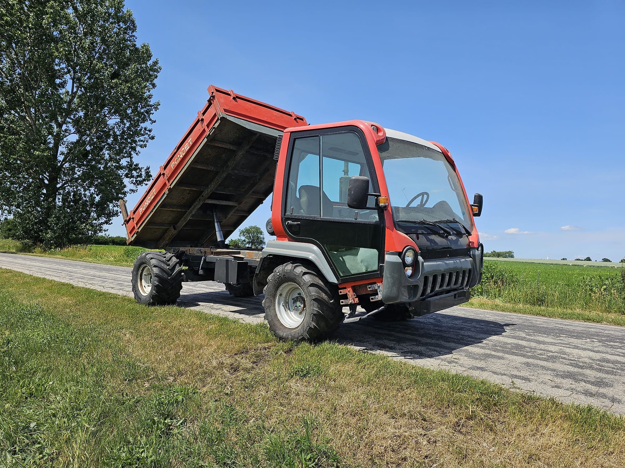 Tracteur de montagne Unitrac L82