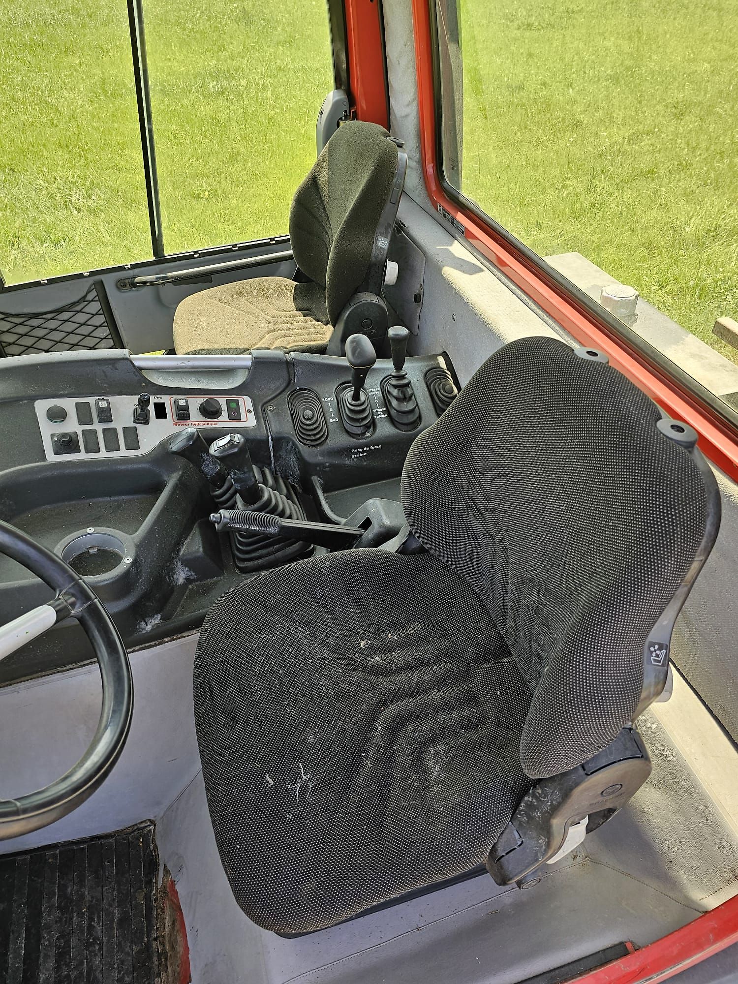 Tracteur de montagne Unitrac L82