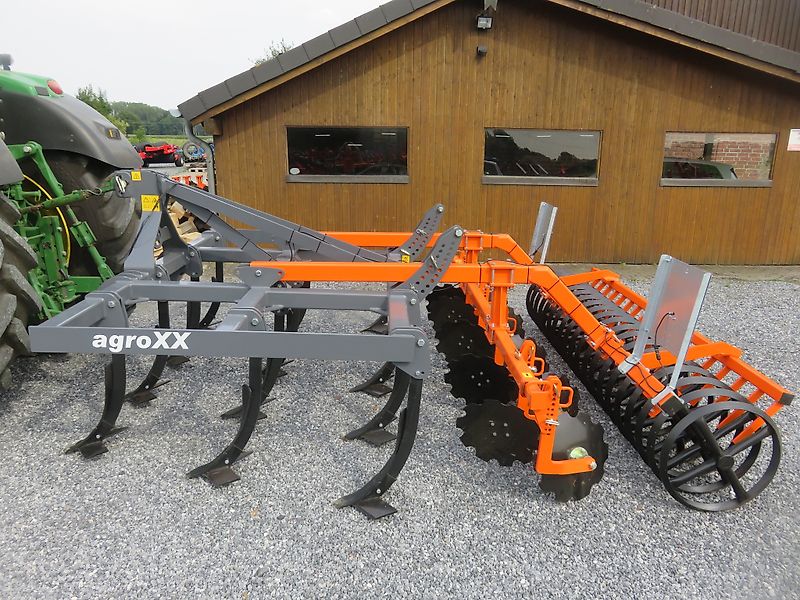 Cultivateur de paillis AgroXX TRIPLE-X 3.0 - 13 dents avec rouleau de toiture