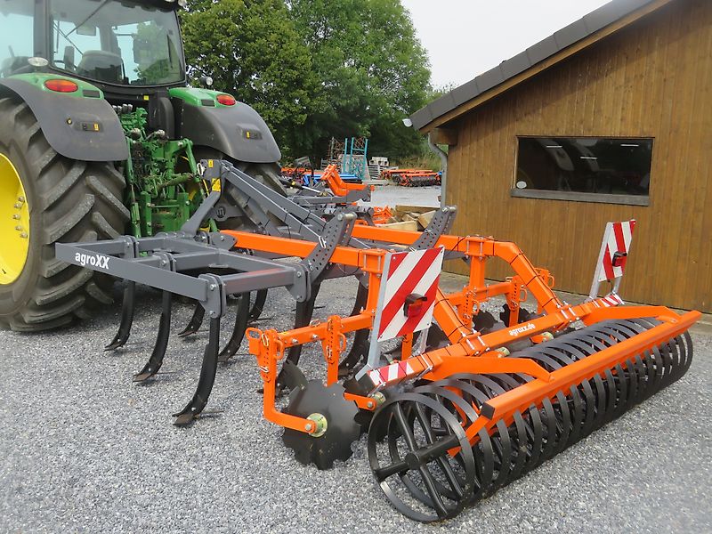 Cultivateur de paillis AgroXX TRIPLE-X 3.0 - 13 dents avec rouleau de toiture