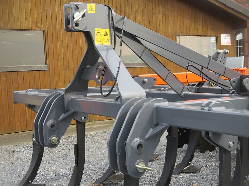 Cultivateur de paillis AgroXX TRIPLE-X 3.0 - 13 dents avec rouleau de toiture