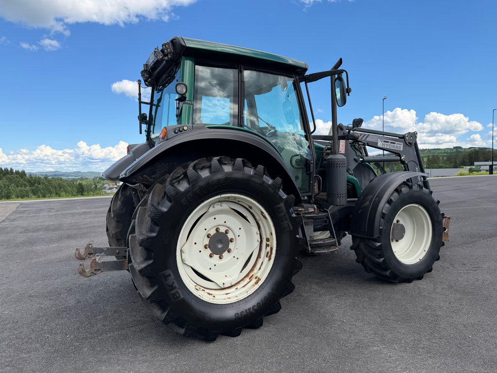 Tracteur Valtra N103