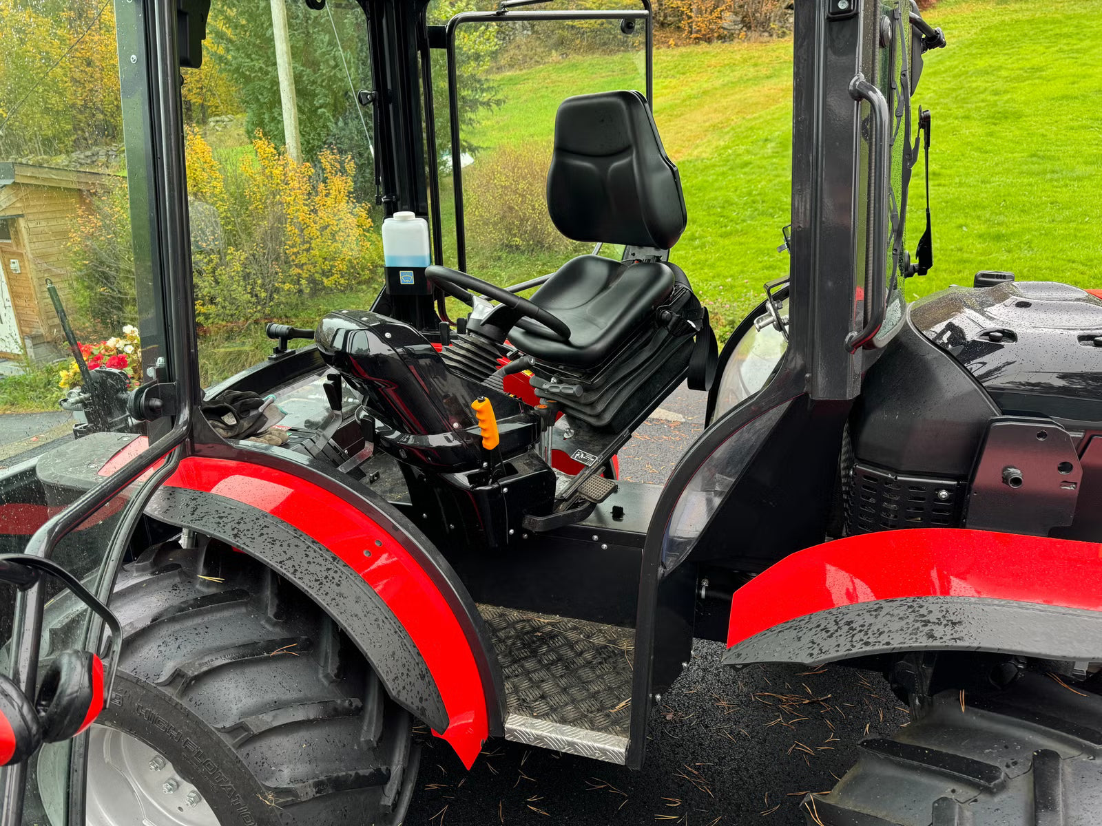 Tracteur AGT 1060 Montagne