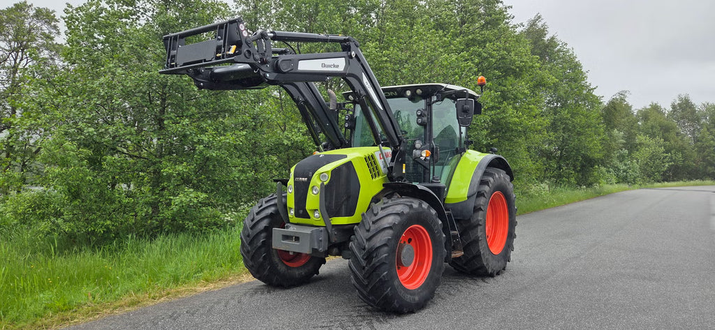 Tracteur CLAAS Arion 550