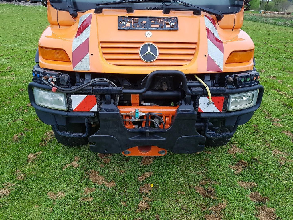 Unimog Mercedes-Benz U400 405/12