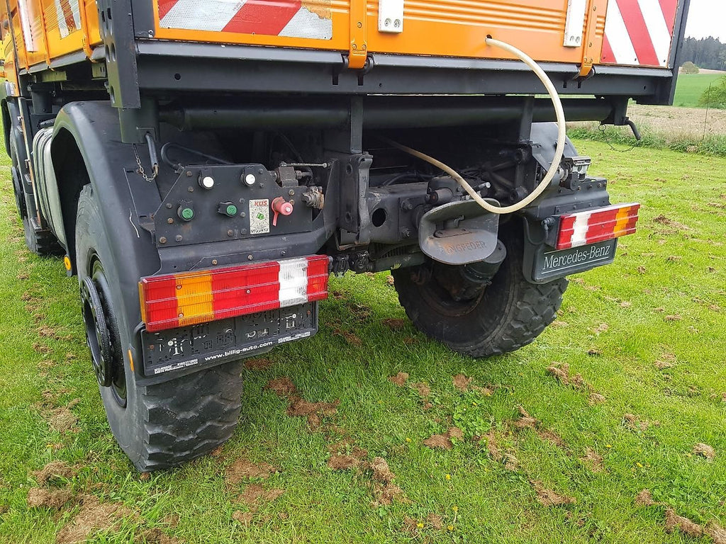 Unimog Mercedes-Benz U400 405/12