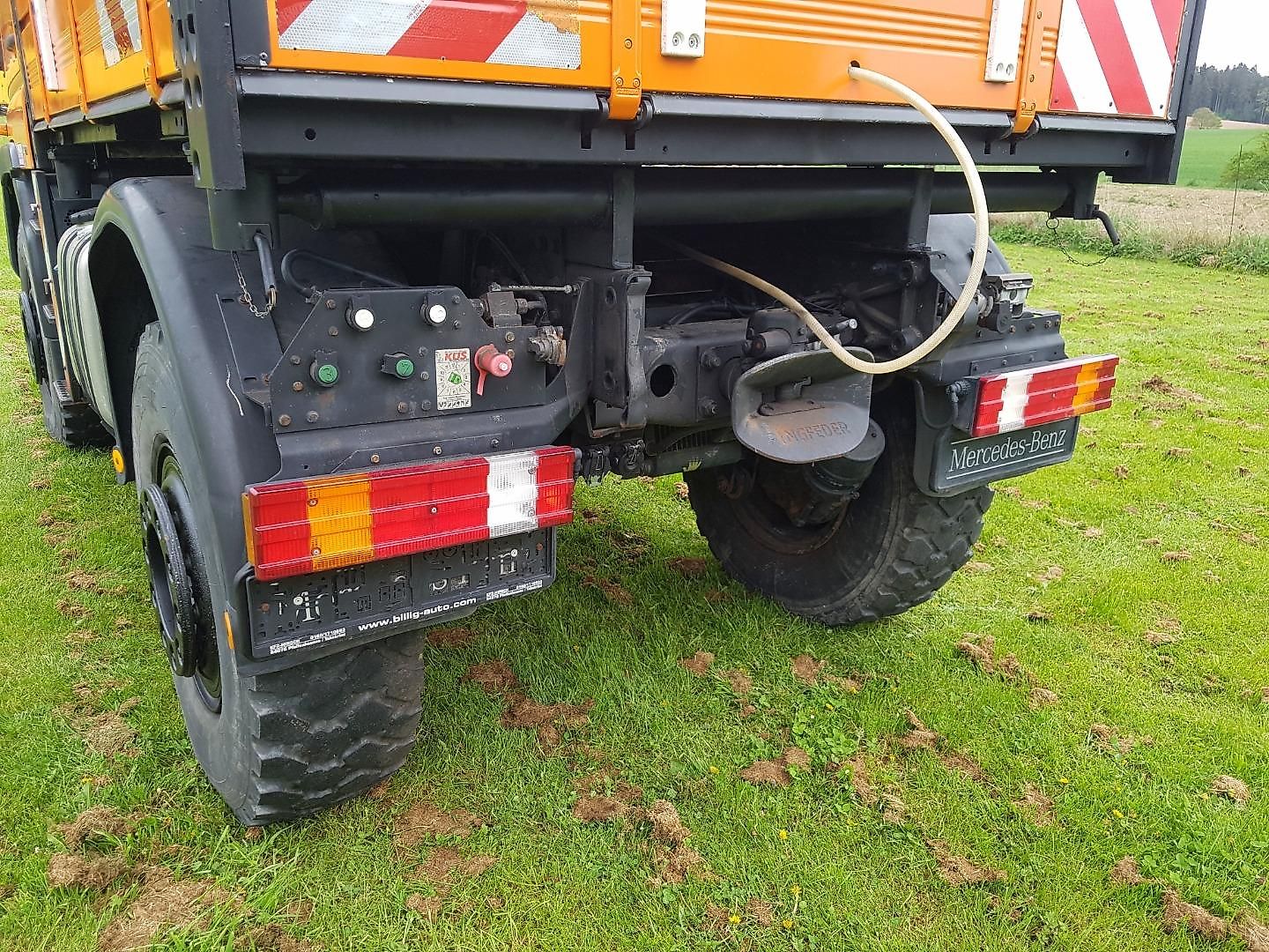 Unimog Mercedes-Benz U400 405/12