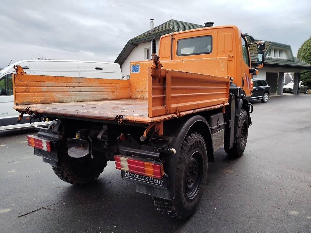 Unimog Mercedes-Benz U20