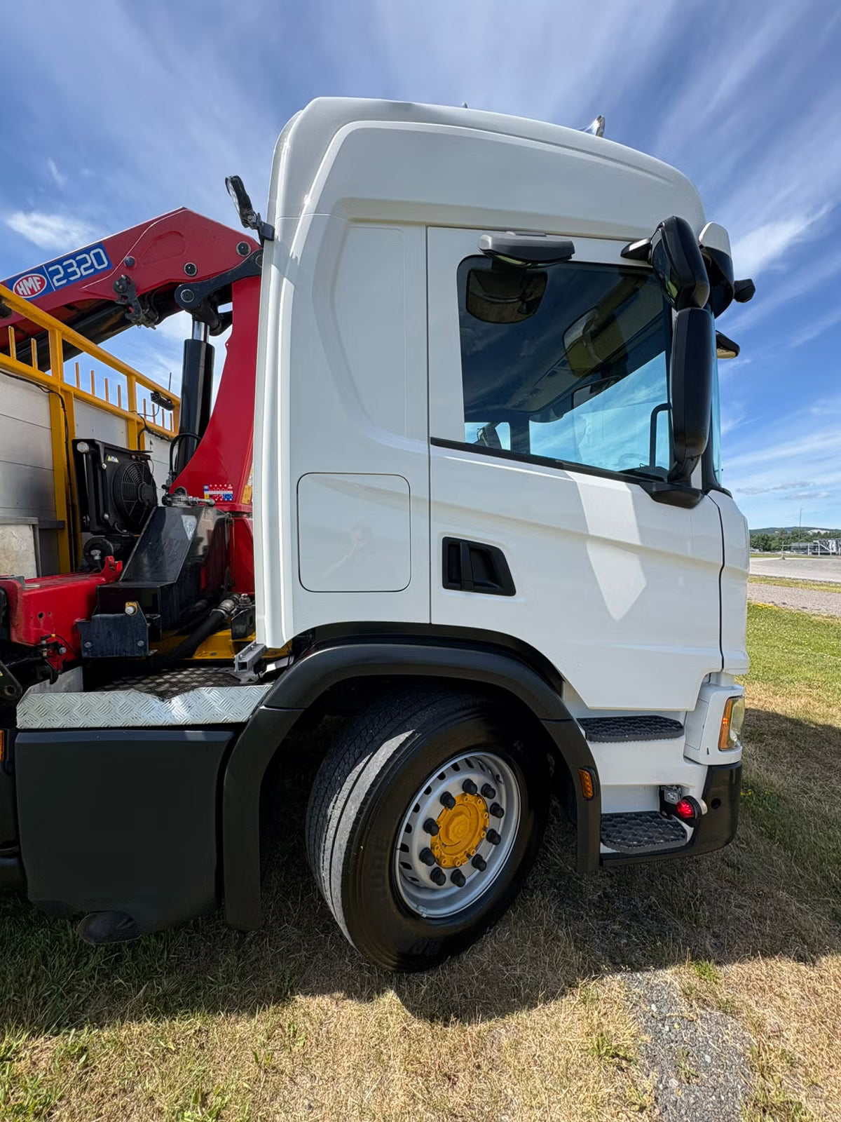 Camion Scania P360 2020 - Camion-grue 360 ch