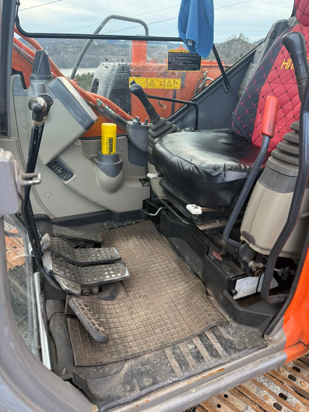 Mini Pelle Hitachi ZX60
