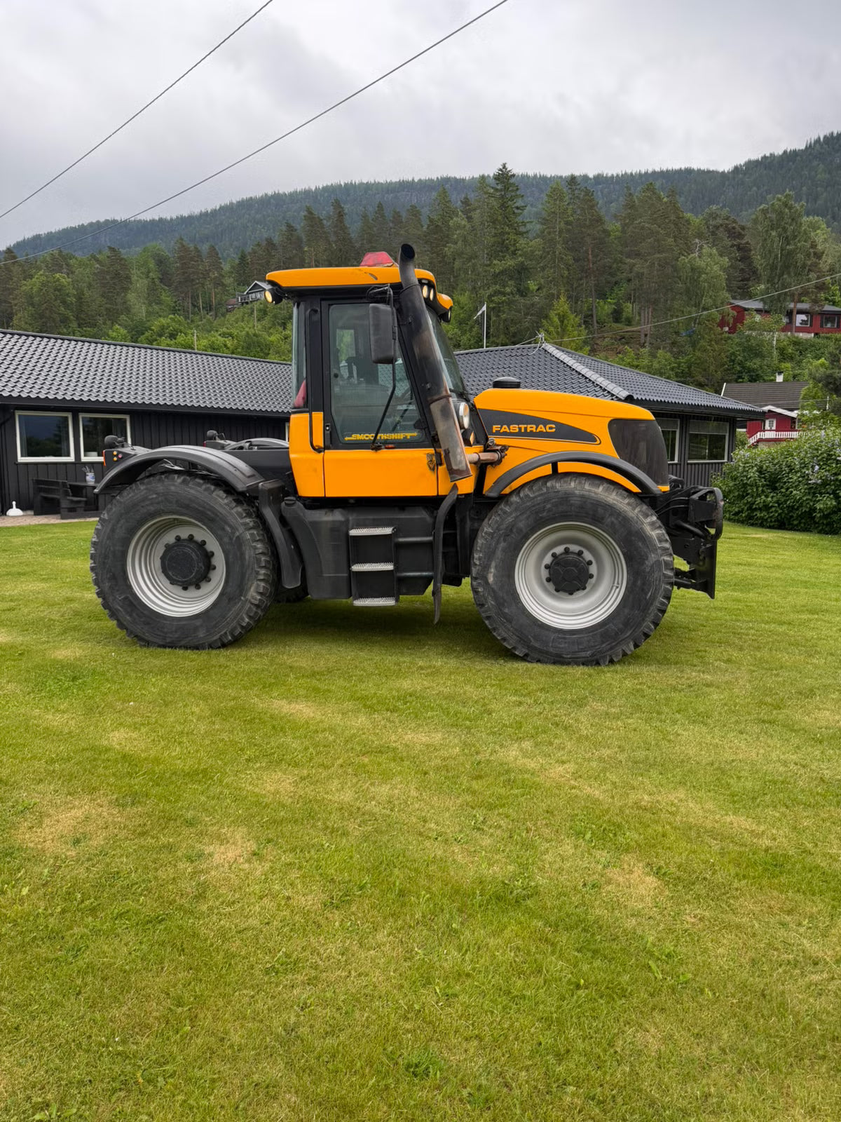 Tracteur JCB 3220