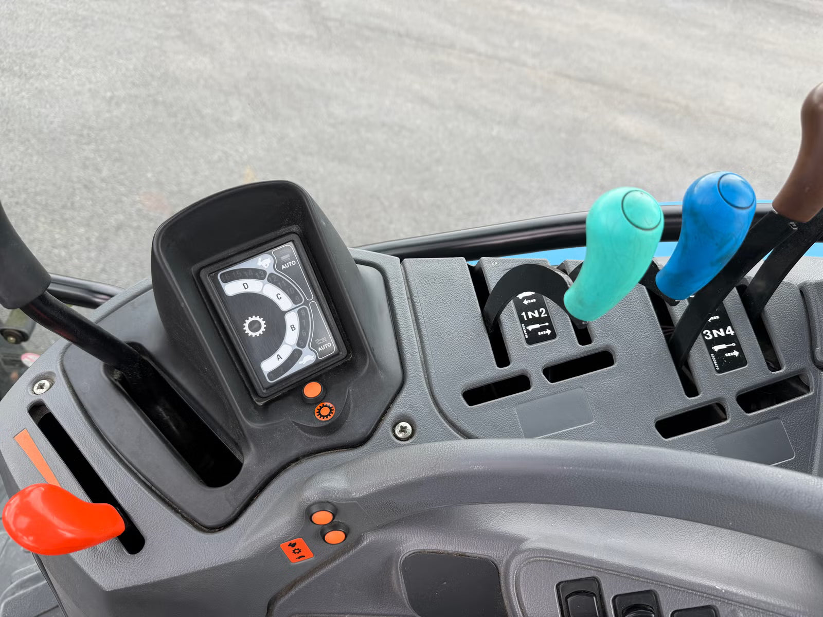 Tracteur New Holland TS110A