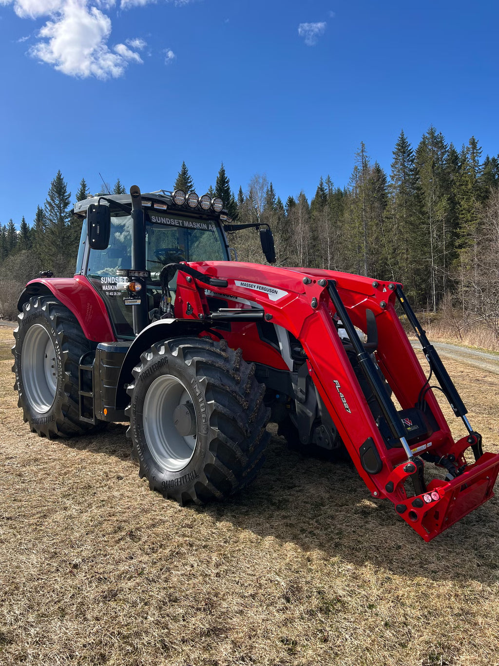 Tracteur Massey Ferguson 7S 210 2024
