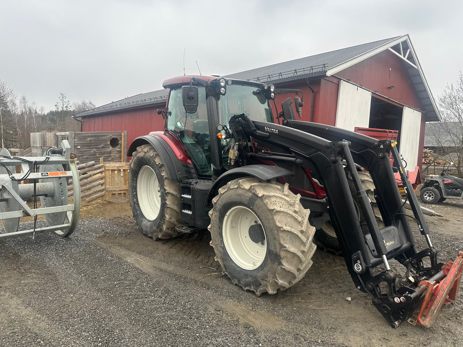Tracteur Valtra N175