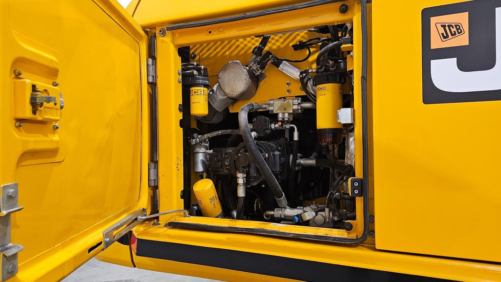 Pelle JCB 220X