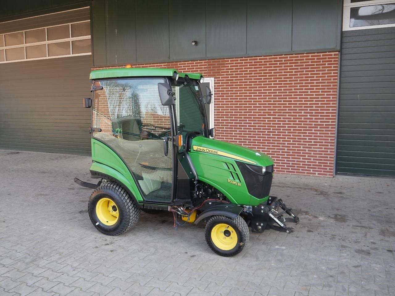 Tracteur John Deere 1026R Hydrostat