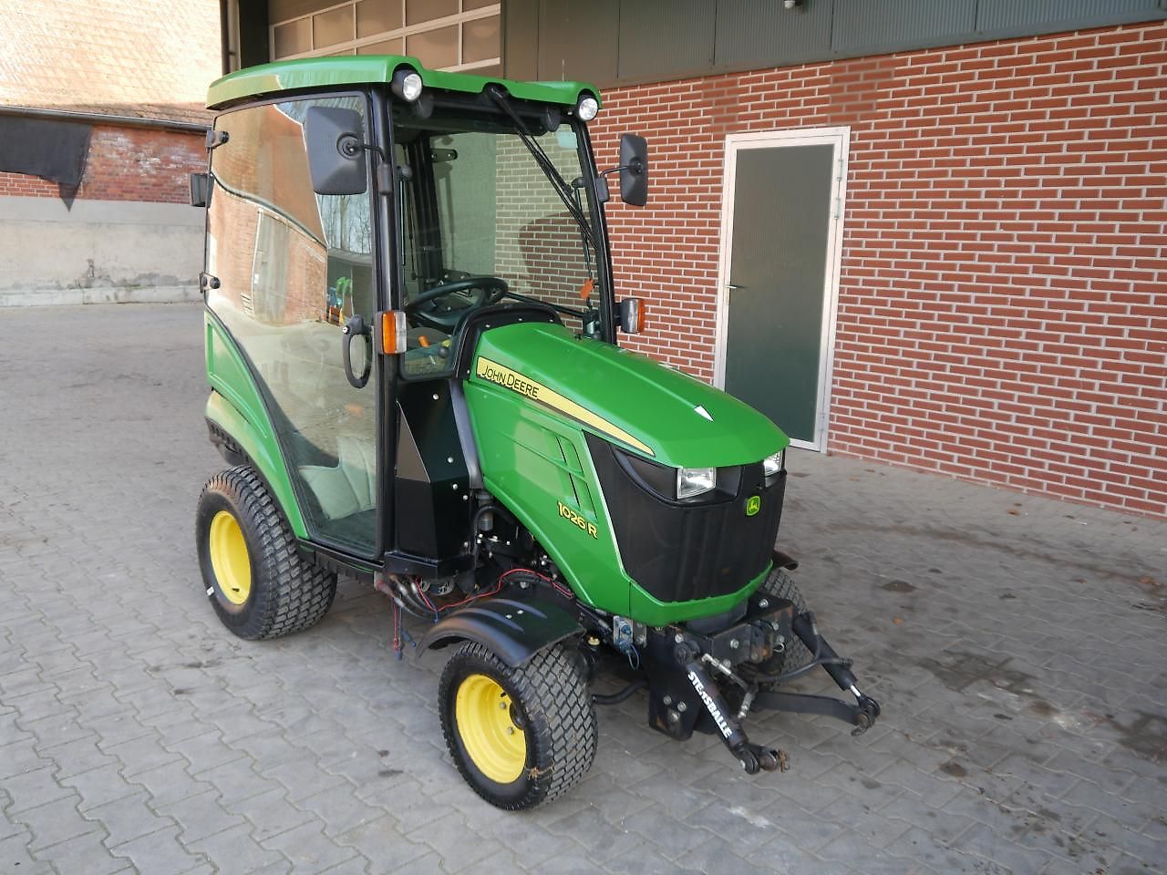 Tracteur John Deere 1026R Hydrostat