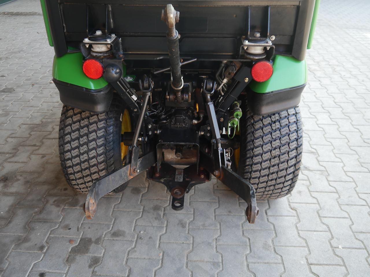 Tracteur John Deere 1026R Hydrostat