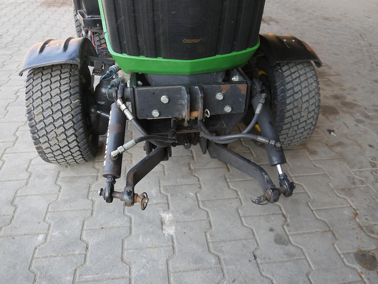 Tracteur John Deere 1026R Hydrostat